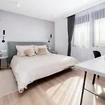 Luxury Levante 2 Apartment *