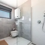 Apartment Luxury Levante 2 *