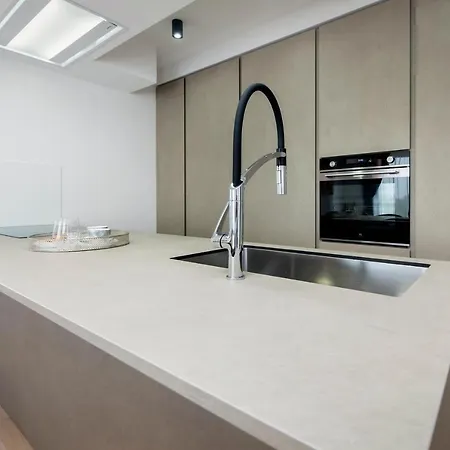 Luxury Levante 2 *