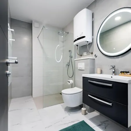 Luxury Levante 2 Apartment *
