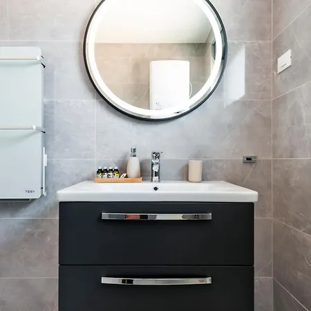 Apartment Luxury Levante 2 *