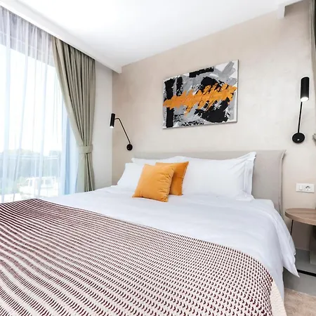 Luxury Levante 2 Apartment