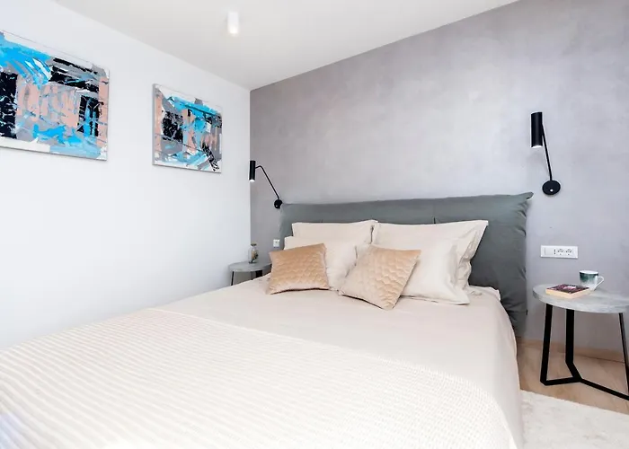 Luxury Levante 2 * Ρόβινι