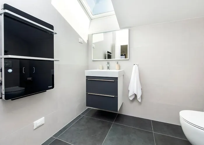 Διαμέρισμα Luxury Levante 2 *