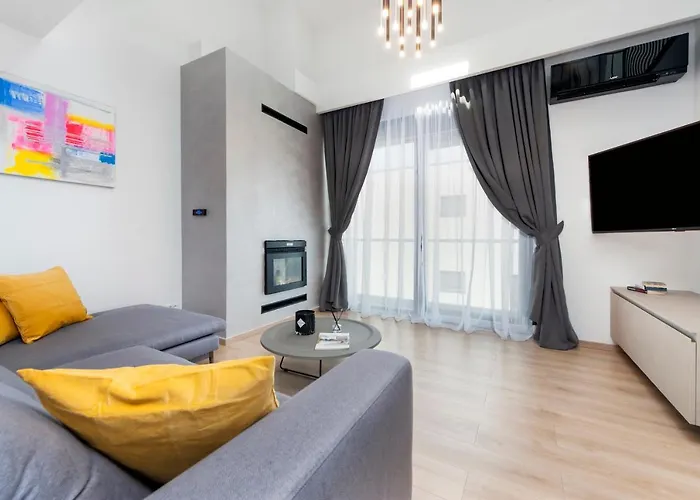 Luxury Levante 2 *