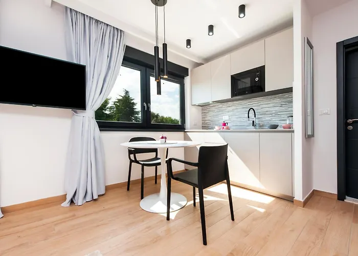 Luxury Levante 2 Διαμέρισμα Ρόβινι